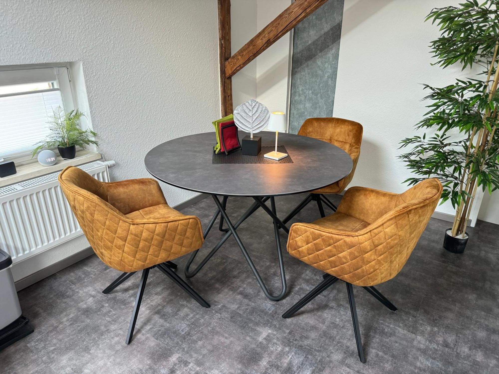 Gleis 13 - The Loft Im Ehemaligen Lokschuppen Apartamento Bückeburg Exterior foto